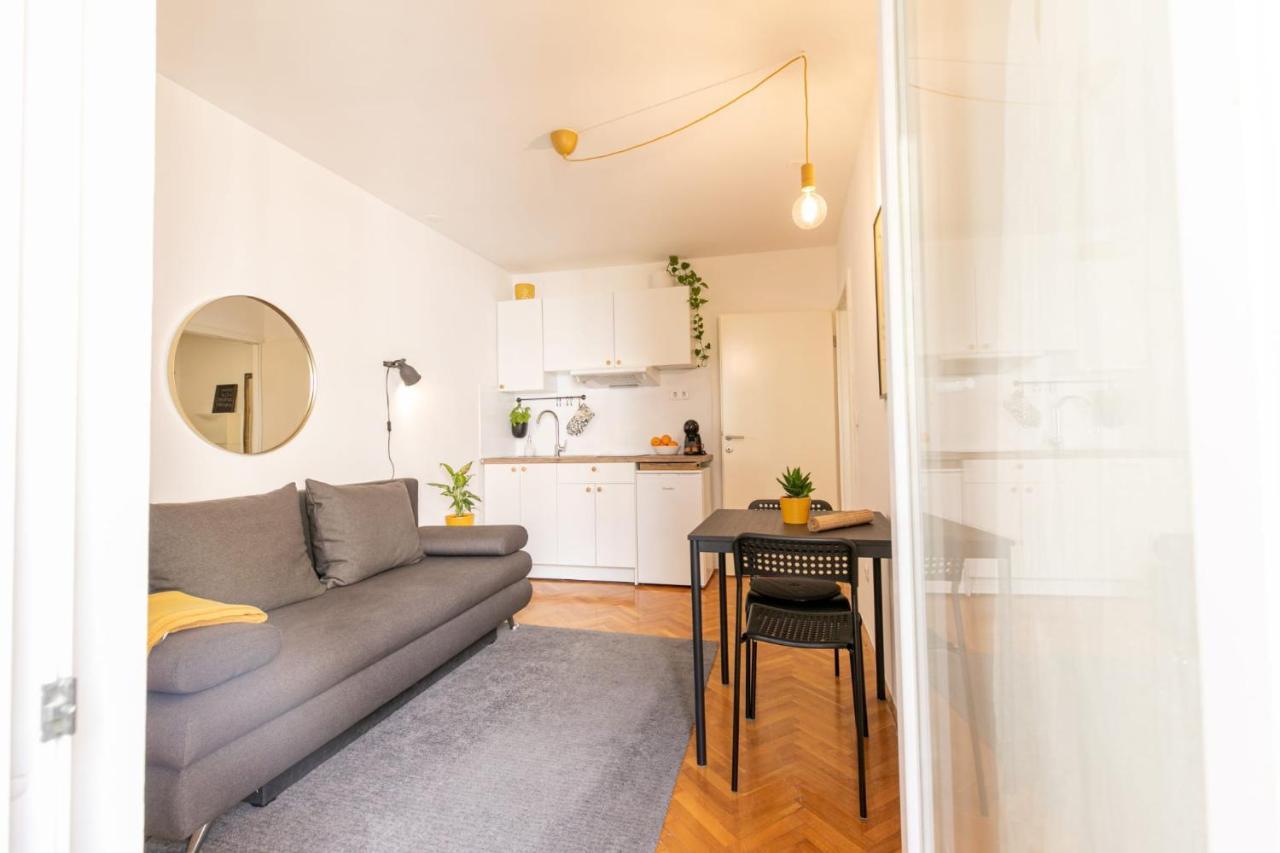 Pula City Accomodation エクステリア 写真